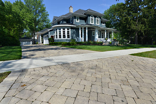 Reasons to Select Us for Your Driveway Paving Requirements in Tariffville, CT